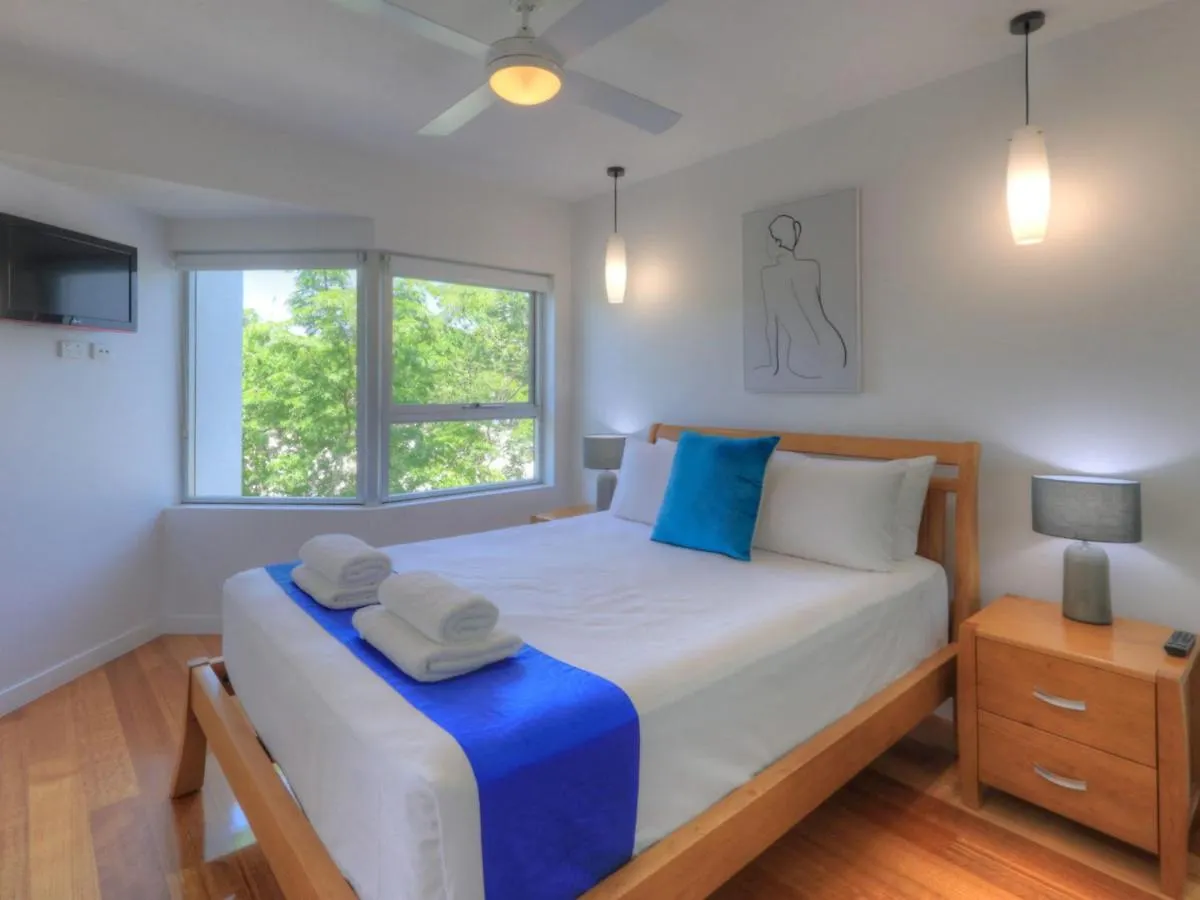Maggies Beachfront Apartment 5 Horseshoe Bay Australia